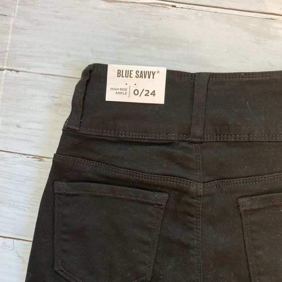 💕1x HOST PICK💕 Blue Savvy Denim High-Rise Ankle Jeans Pants Size 0/24 - Picture 9 of 9